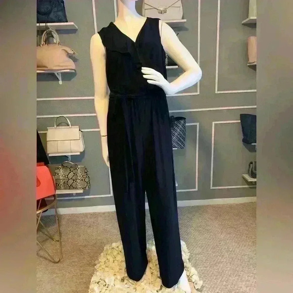 Emma &amp; Michele Ruffled Peplum Jumpsuit Sleeveless Navy Blue Sz Large.  B16 - Picture 1 of 9